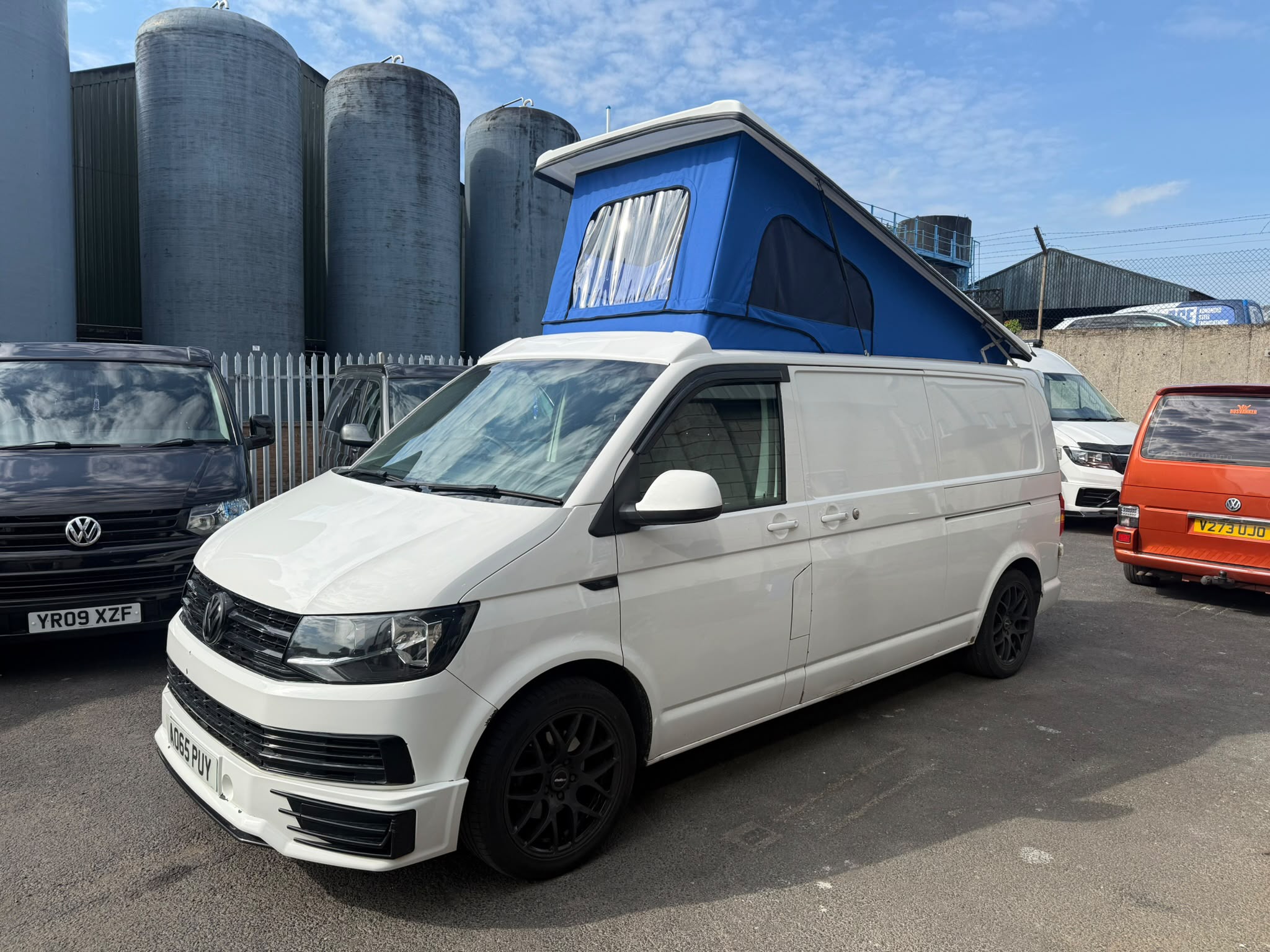 VW T5/T6 poptop raised